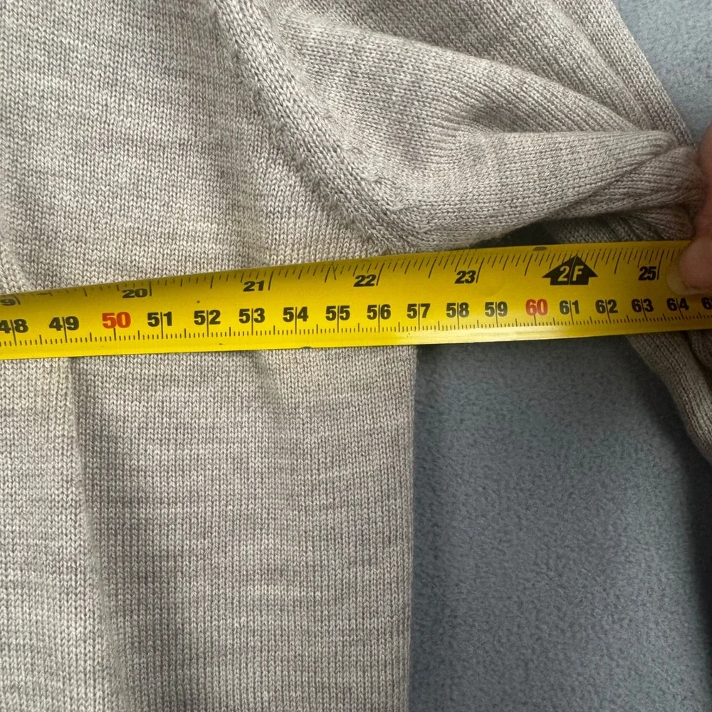 Hart Schaffner Marx Extra Fine Merino Wool V-Neck Sweater Tan XLT New